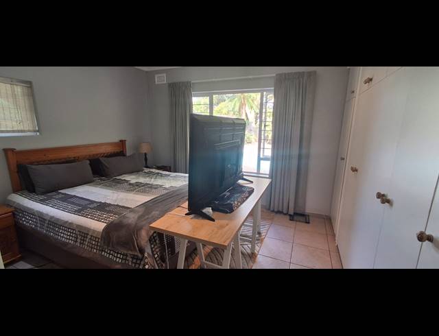 4 BEDROOM FREEHOLD FOR SALE IN WESTBROOK